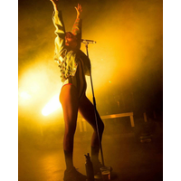 Tove Lo sourcetove~1584151637~2264350511176510838_6532626936-lLE7DYNY.jpg